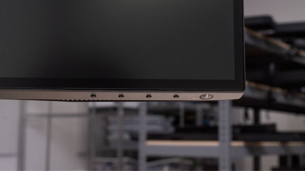 Dell Ultrasharp U2720Q