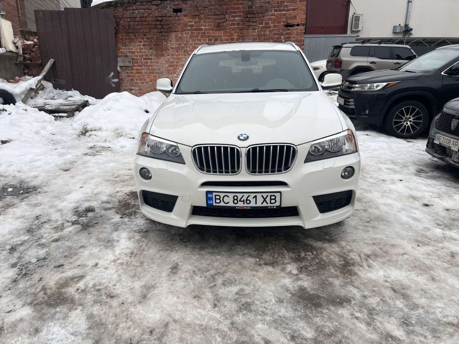 BMW X3 2013 Америка,незначні пошкодження
