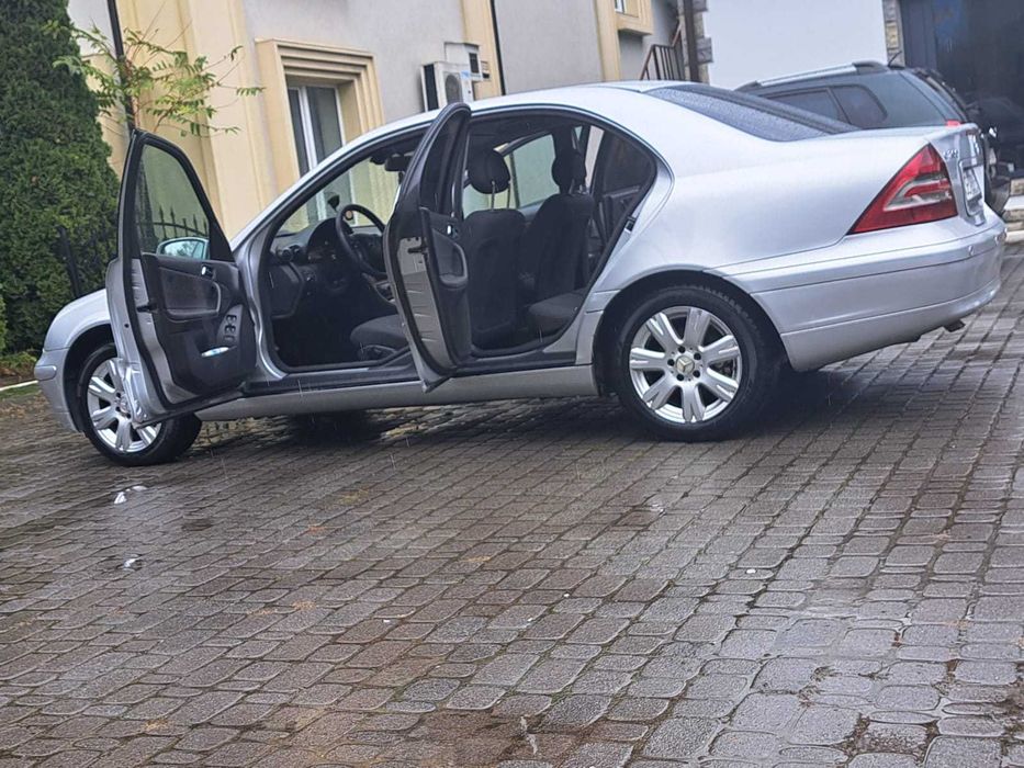 Мерседес бенз С200