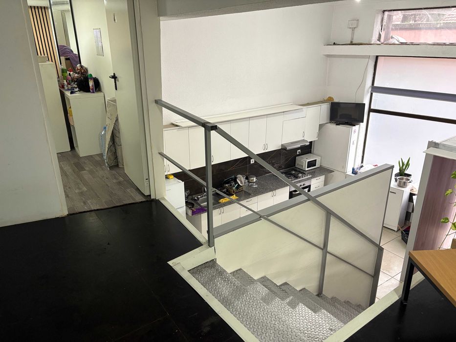 Espaço Comercial para Arrendamento – Rua de Costa Cabral | Porto