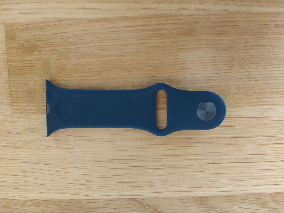 Apple Watch 9 41/Midnight Aluminum/Midnight Sport Band S/M LTE