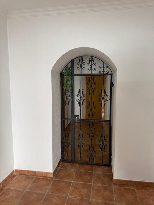 Casa no centro de uma Aldeia no concelho de Moura