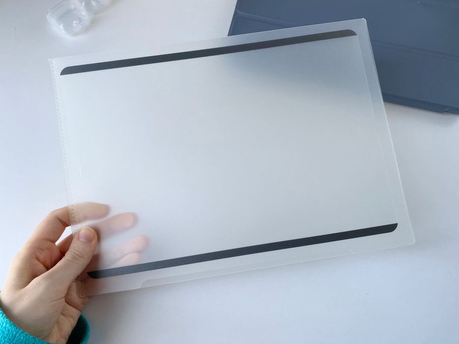 Захисний магнітний екран для Apple iPad 10.2