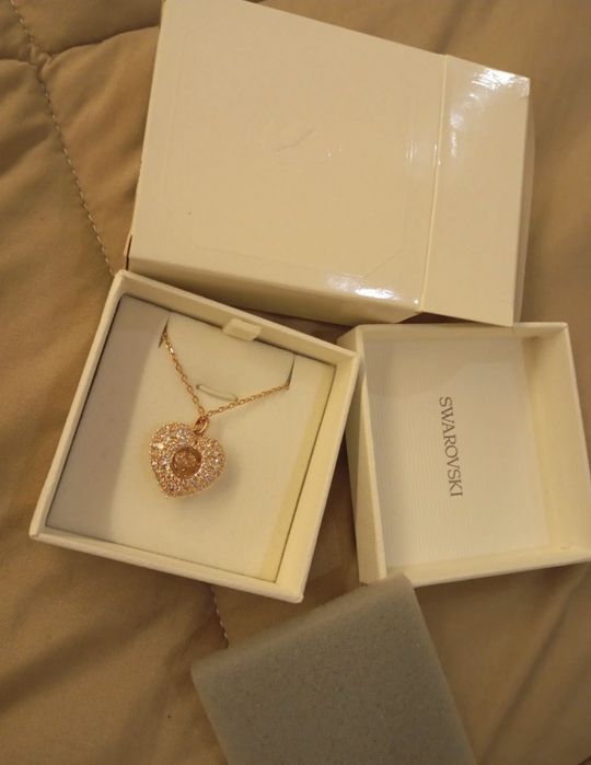 Swarovski NOVO Lacado a rosa dourado