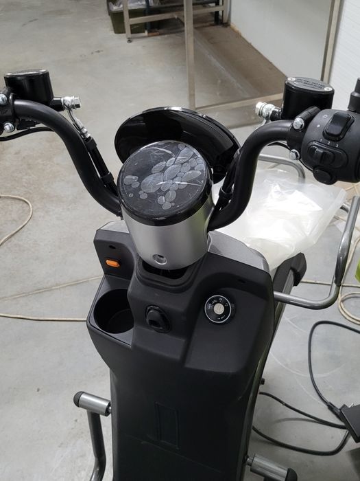 Продам електроскутер