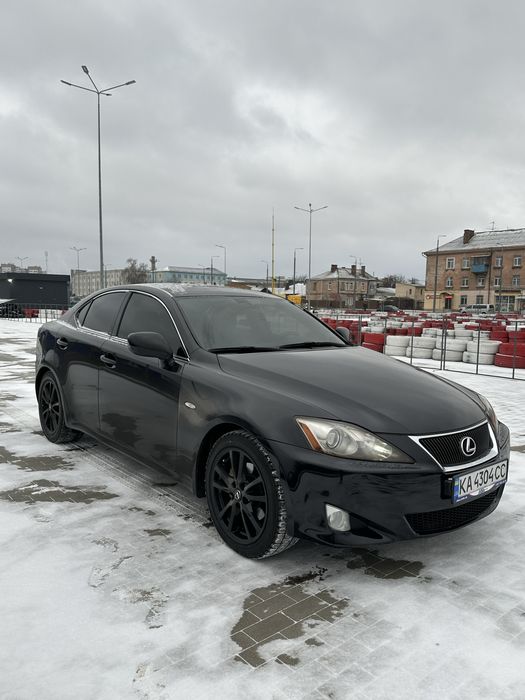 Lexus IS250 2,5 бензинПродам власний автомобіль