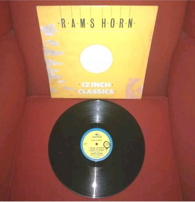 Rocker's Revenge - 12 inch classics Walking On Sunshine NED 1987/89