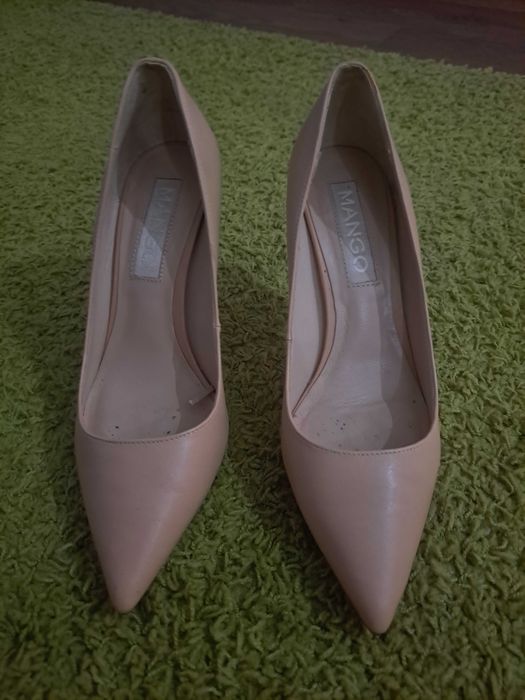 Sapatos Salto Alto - MANGO Novos