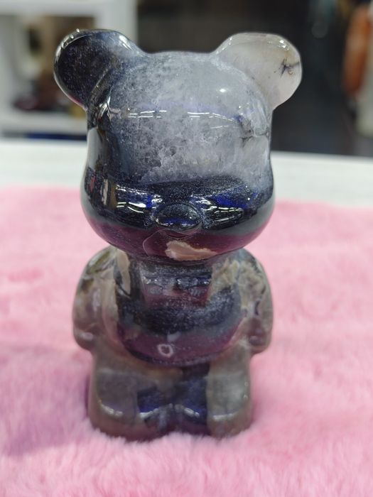 Urso em ágata vulcânica
