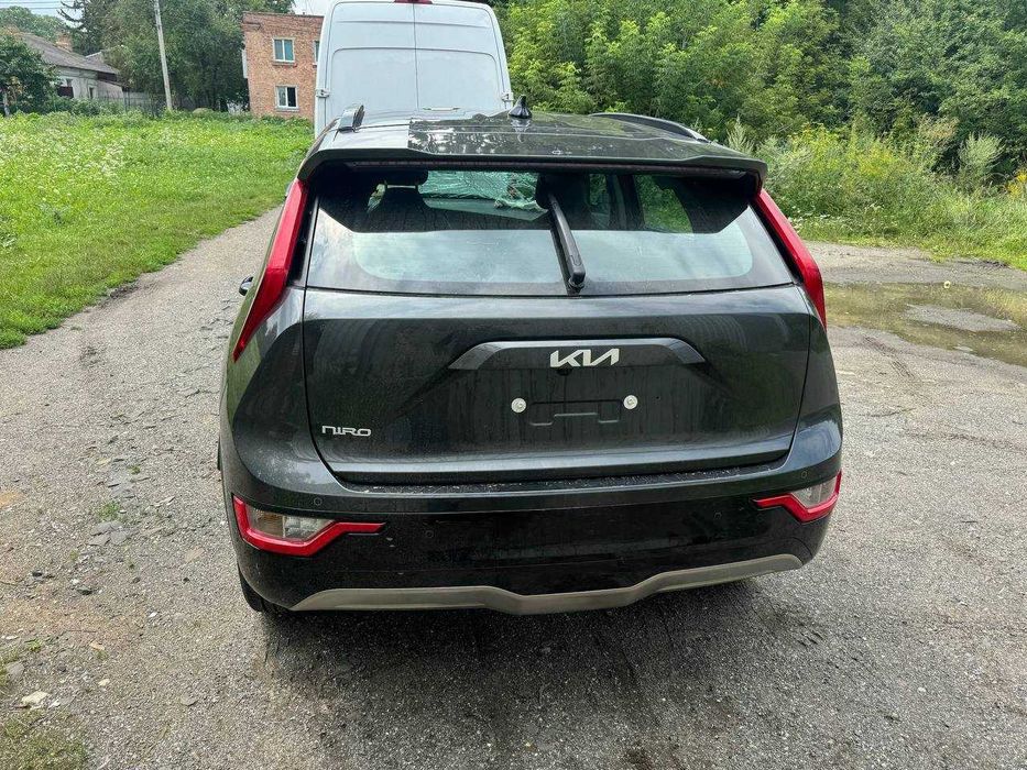 Молдинги для Kia Niro 2023 комплект/РОЗБОРКА