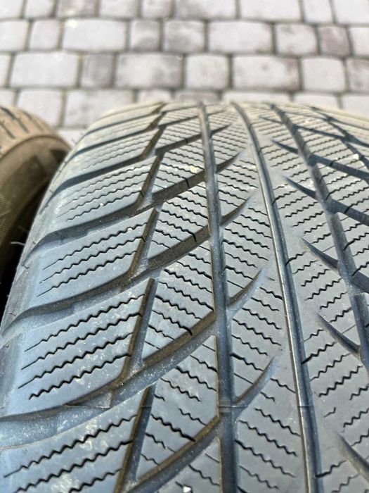 Opony Bridgestone Blizzak LM001  225/55/17 97H  7mm ROK 2023