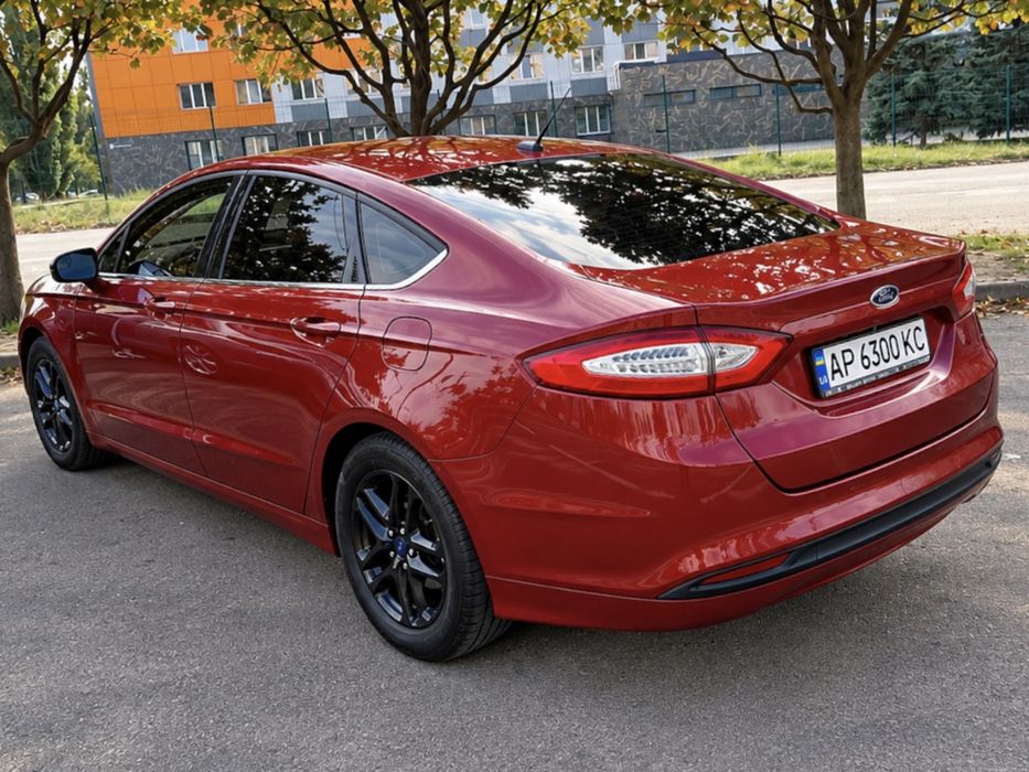 Ford Fusion 2014 в хорошем состоянии