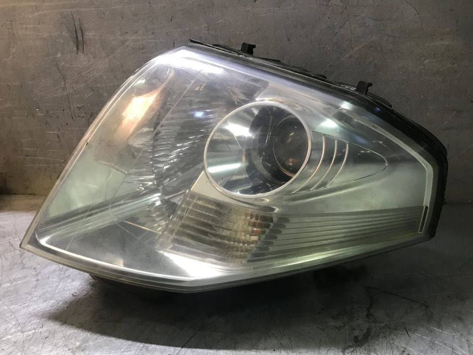Ótica / Farol Direito RENAULT VEL SATIS - 8200014358