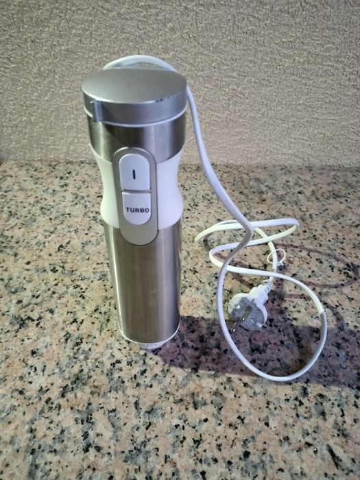 Varinha Mágica Ufesa 1000w