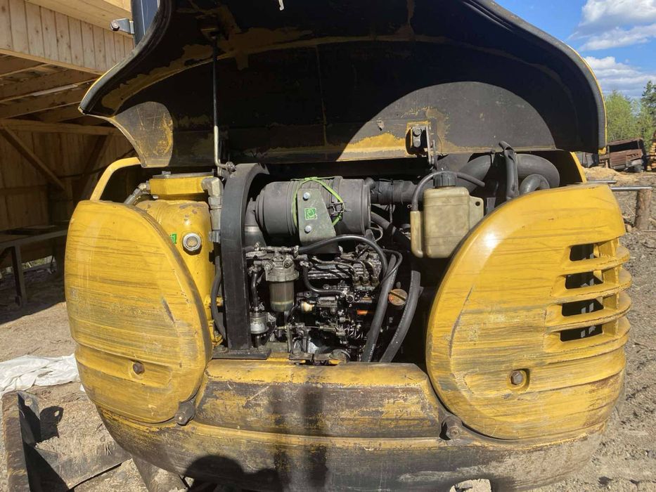 Міні-екскаватор Komatsu pc 35 r 8