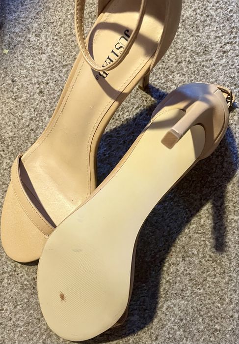 JustFab Sandały US12 44 na stopy 28,5 cm