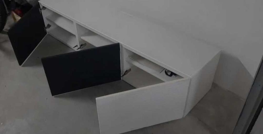 Móvel de TV NOVO - IKEA