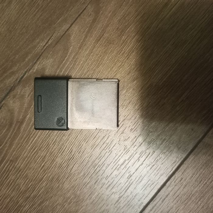Карта пам'яті для Xbox (1 ТБ)