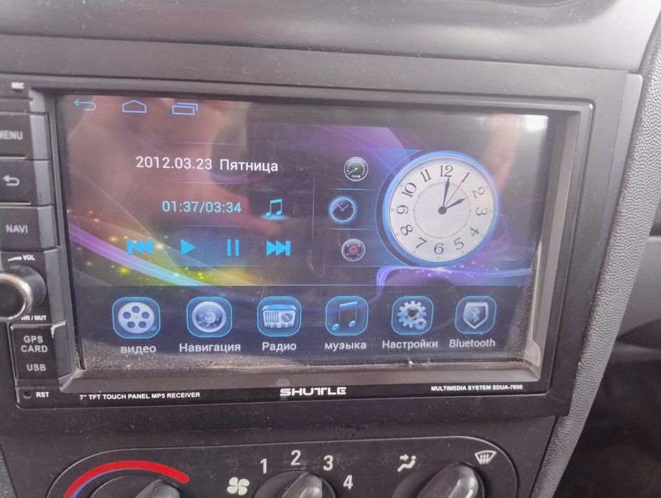 Shuttle SDUA‑7050  Топова автомобільна магнітола