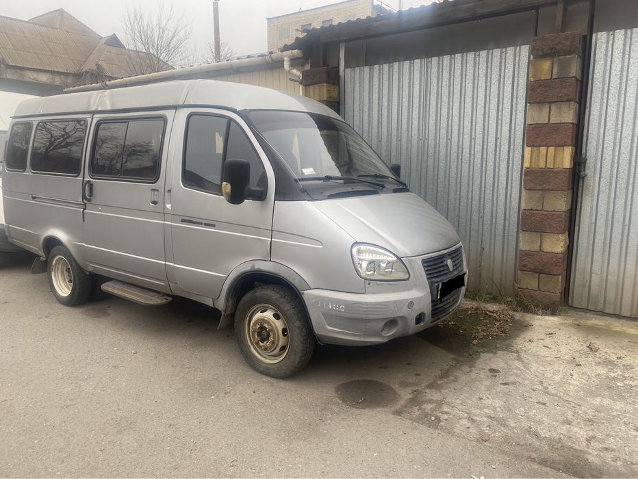 Продам газель бизнес 32213 2011года пасажирская
