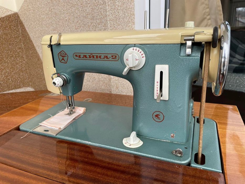 Швейна машинка «Чайка»