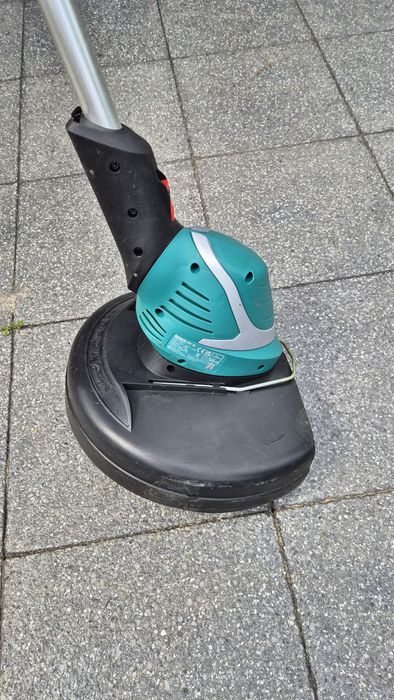 Podkaszarki bosch art 30