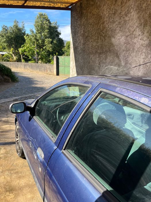 Renault Mégane 1.9 Diesel (1998) – Bom estado geral