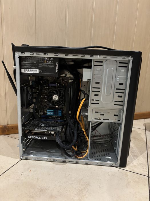 Witam serdecznie sprzedam  lub zamienie komputer stacjonarny OKAZJA!!