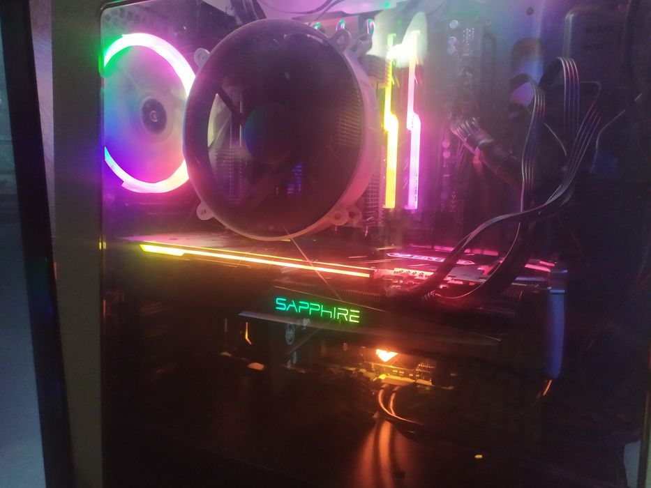 Saphire Nitro+ RX 5700XT