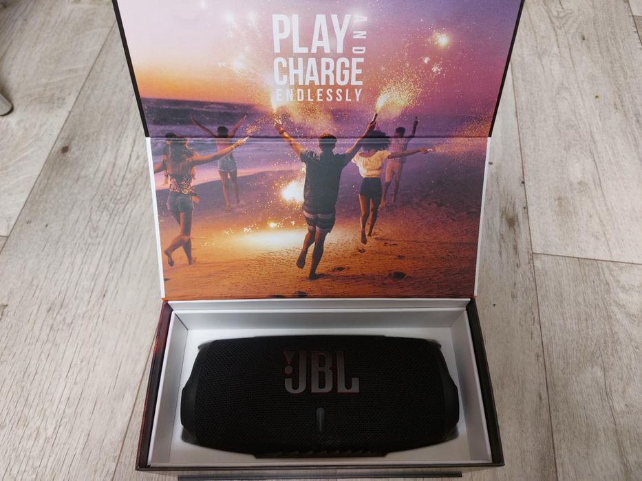 Колонка JBL charge 5