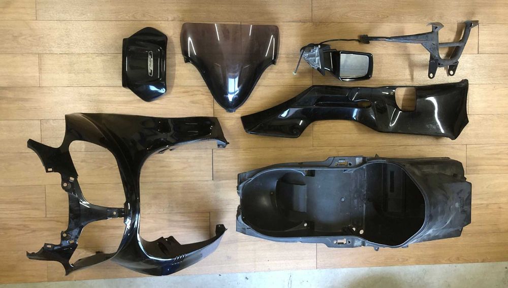 DIVERSO MATERIAL SUZUKI BURGMAN 650
