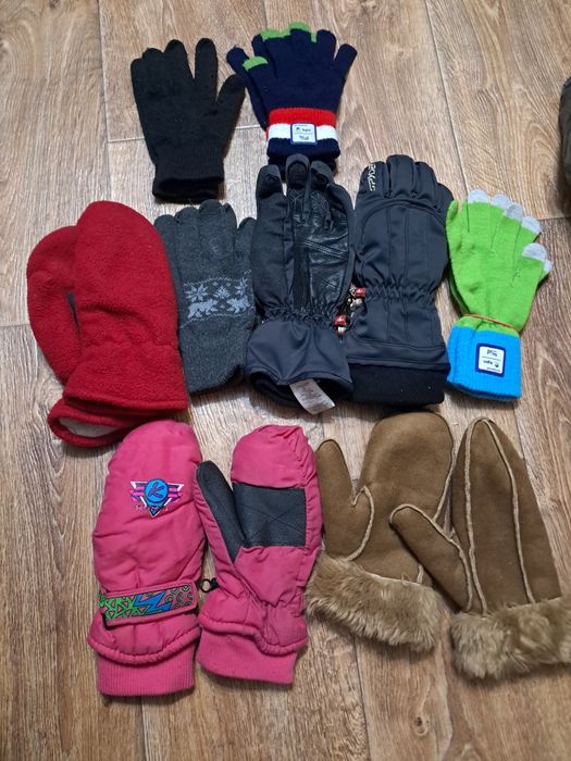 Продам дитячи перчатки