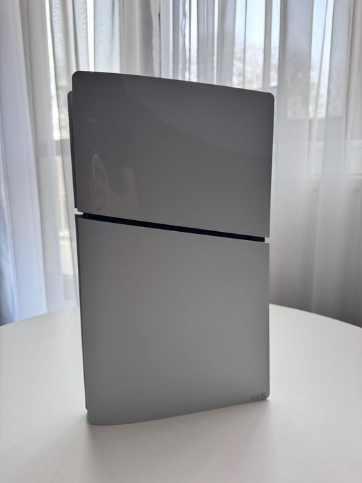 PlayStation 5 - 1 TB + Pad DualShock