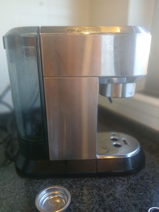 Máquina de Café De'Longhi Expresso | Como Nova | Todos os Acessórios