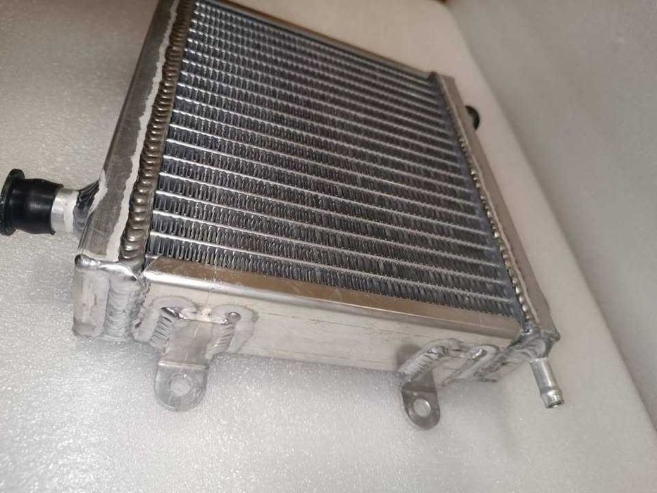 Radiador Maior Capacidade para Yamaha Aerox 50cc (Novo)