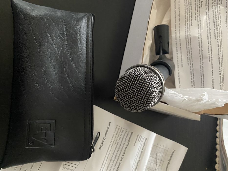 Mikrofon vocal profesional EV RE410