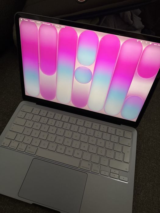 Macbook Neo 512 com touch ID