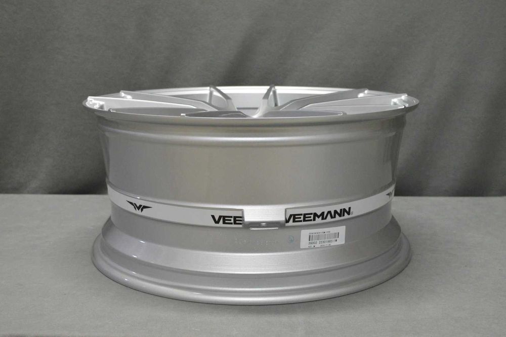 Felgi VEEMANN V-FS25 19" 8,5J ET35 5x120 Machined Silver