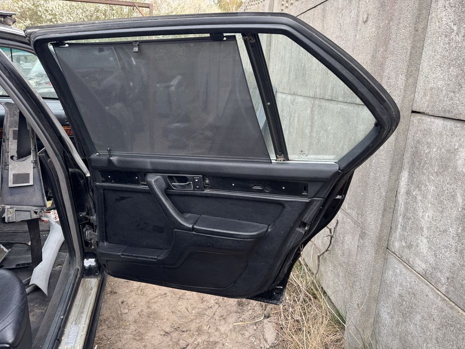 Boczki full skóra BMW E32 750iL long roletki rarytas