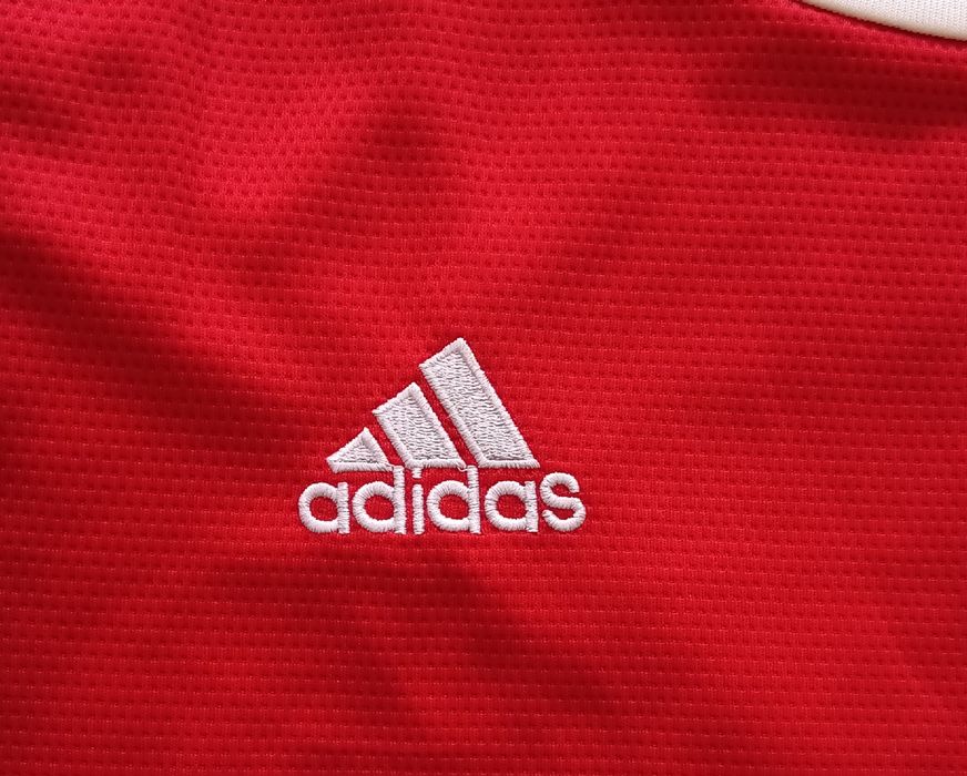 Camisola Retro do Manchester United da época 21/22