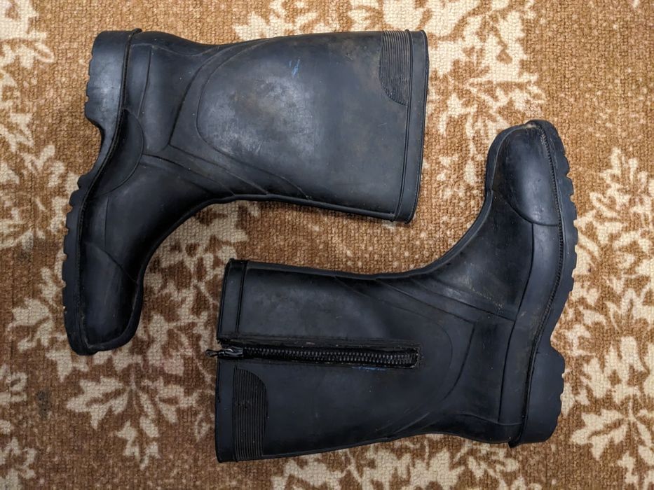 Кожаные ботинки р.44 /29 см/ сапоги резиновые р.42