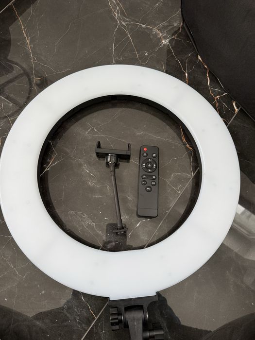Продам кільцеву лампу Mitoya RL 480 , 60w