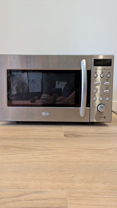 Microondas LG MS-2083AL 20L