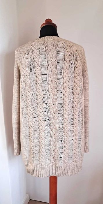 Sweter H&M z wełną M oversize beż ecru warkocze