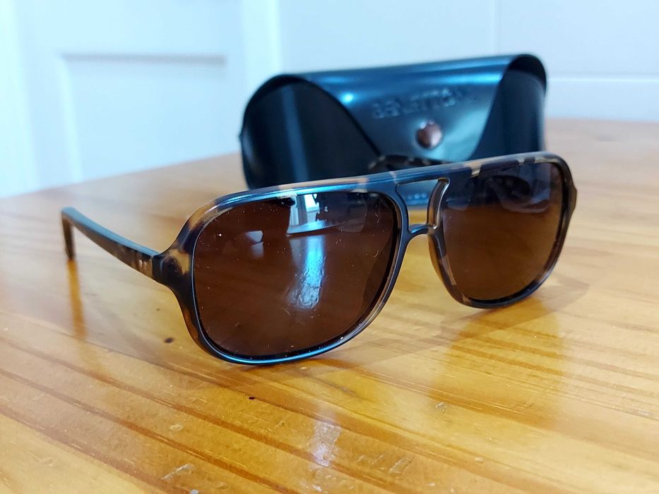 Óculos de sol Benetton