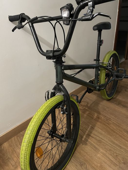 2 Used Bicycles64861754866691122