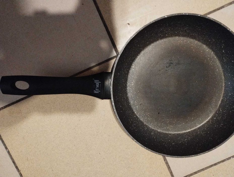 Сковорода алюминиевая KrauFF