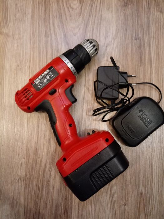Wkrętarka Black&Decker epc-14, 14.4V, kompletna z ładowarką.