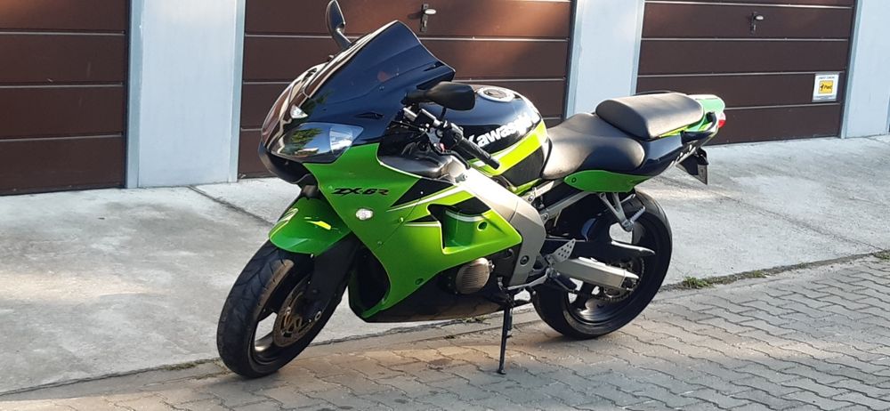 Kawasaki zx6r rok 2000