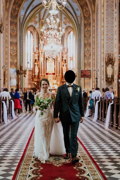 Suknia ślubna dopasowana z doczepianym trenem/ spódnicą, rozmiar 36